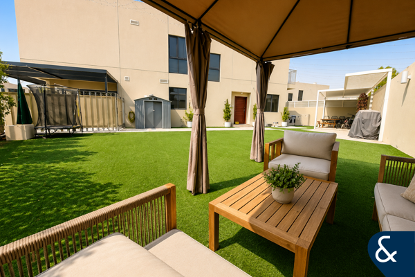 Largest Corner Plot | Upgraded | Vacant Now