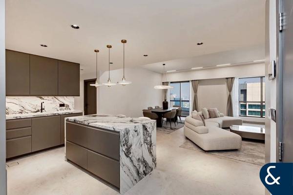 DESIGNER RENOVATION | NEVER LIVED IN.