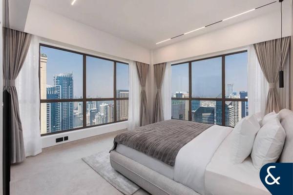 DESIGNER RENOVATION | NEVER LIVED IN.
