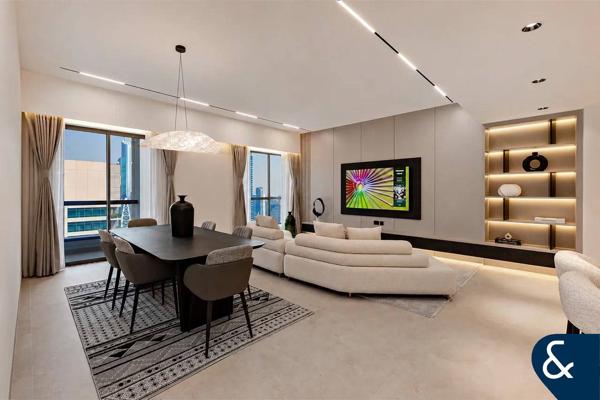 DESIGNER RENOVATION | NEVER LIVED IN.