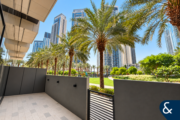 Fully Upgraded | Vacant On Transfer | Duplex
