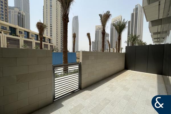 Rare Duplex | 2 Bedroom | Direct Park Access