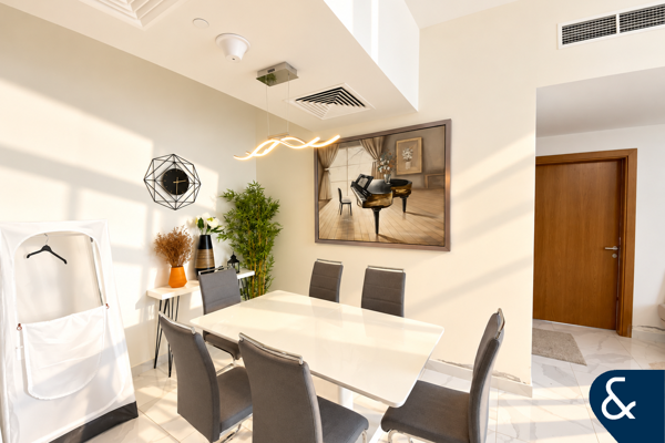 One Bedroom | Canal View | 1,098.67 sqft