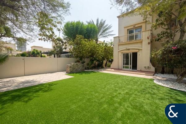 Lake View | 3 Bed + Study | Well Maintained