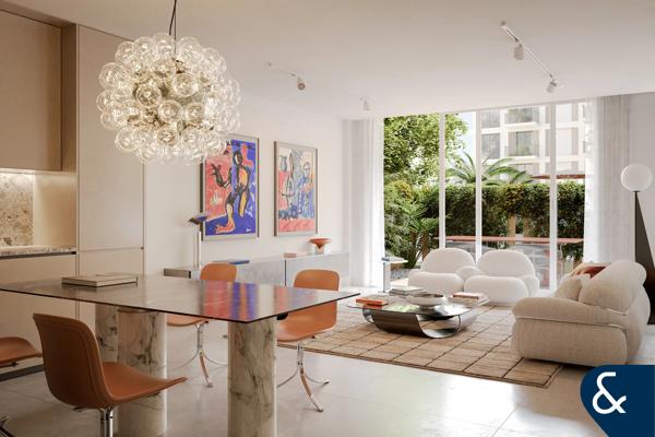 1 Bedroom | Mid Floor | Park B View
