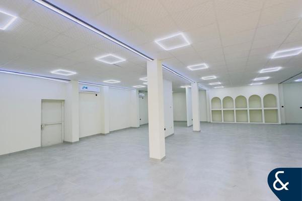 Road Facing | Refurbished | Fourcourt