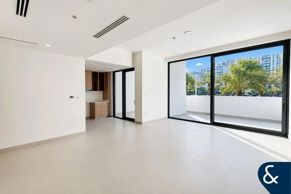 Two Beds + Maids I Rare Duplex I Park View