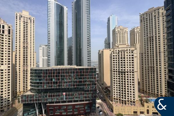 Furnished | Large layout | balcony | 1 bed