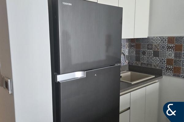1 Bed | Well Maintained | Open Plan Living
