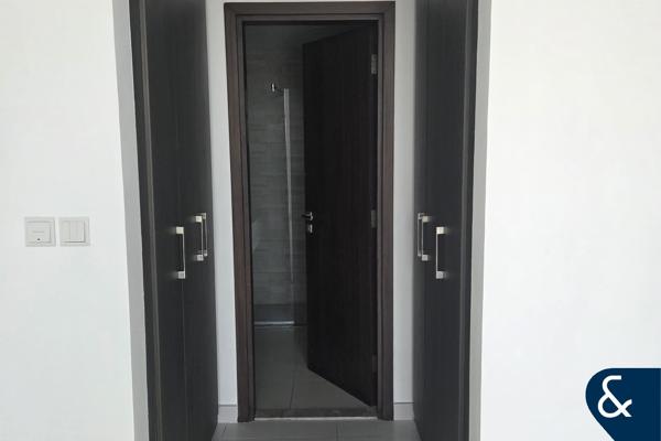1 Bed | Well Maintained | Open Plan Living