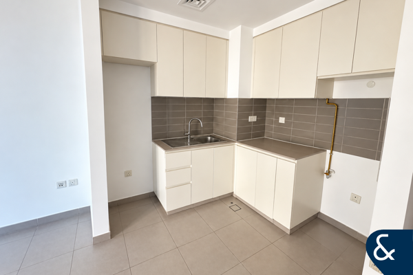 Unfurnished | Vacant | Townhouse View