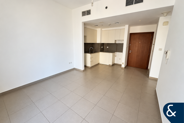 Unfurnished | Vacant | Townhouse View