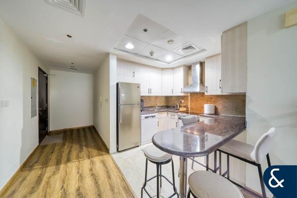 High Floor | Furnished | Flexible Cheques