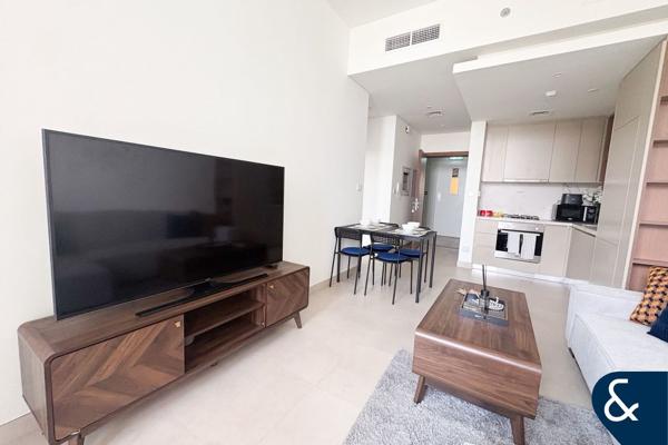 Brand New | Multiple Cheques | Balcony