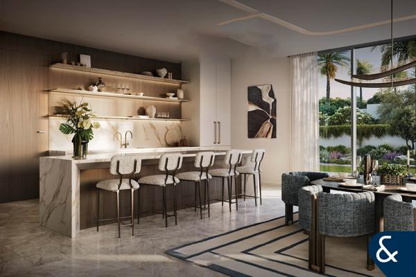 5 Bed Classic | Basement | Pool | Marèva 2