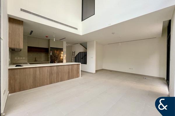 Close To Pool | 4 Bedroom G+1 | Available