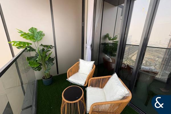 Vacant | Beautifully Upgraded | High Floor