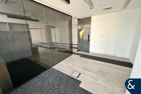 Fitted Office | 820 SqFt | Practical Layout