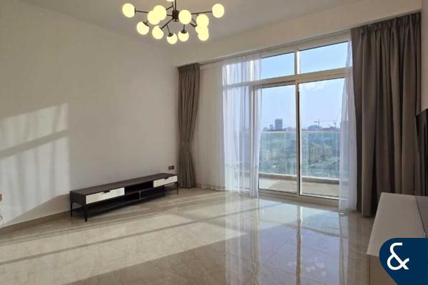 Modern 2 bed | Open Plan | Vacant