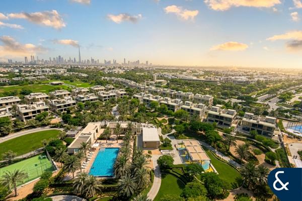 Golf Course View  |  High Floor |  VOT