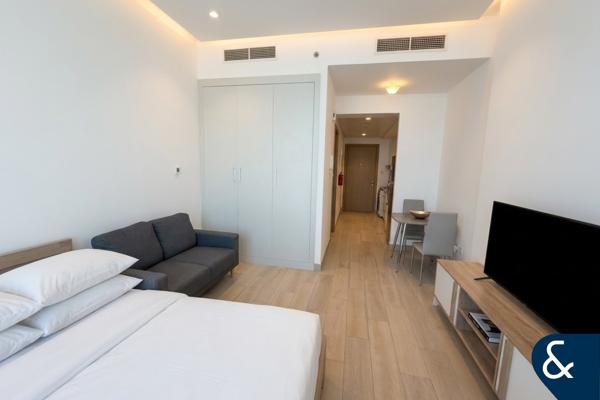 Furnished Studio | Flexible | Available Now
