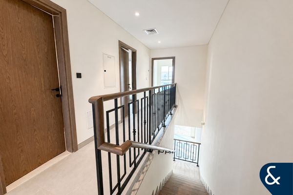 4 Bedrooms | Single Row | Near Lagoons