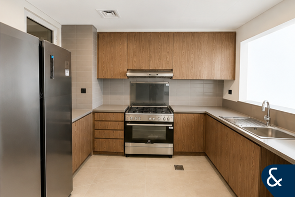 4 Bedrooms | Single Row | Near Lagoons