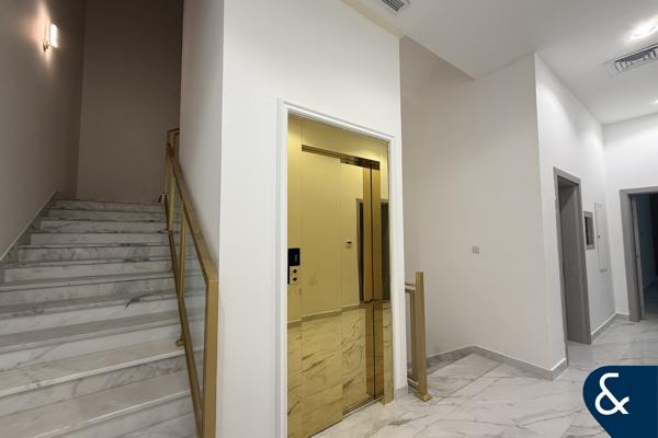 5 Bed Villa | Vacant Now | Negotiable