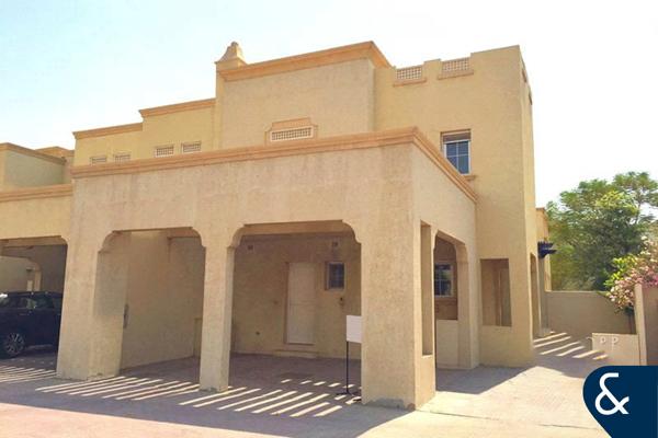 Exclusive| 3 Bedrooms | Vacant | View Today