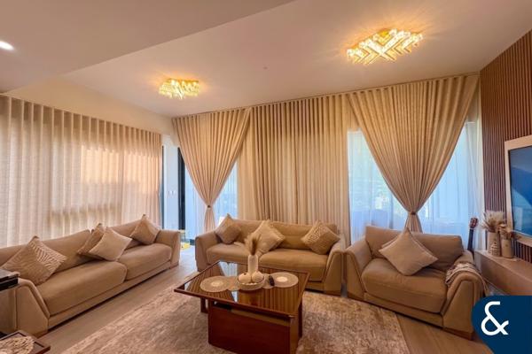 4 Bed + M | Corner Unit | Vacant On Transfer
