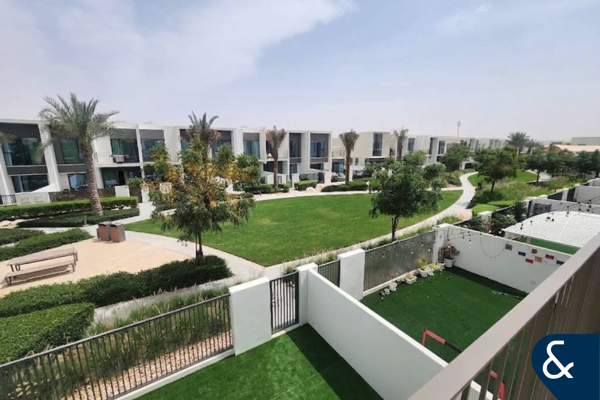 Park Backing | Landscaped | 3 Bed + Maids