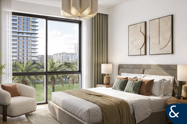 Butterfly layout | Boulevard view | Mid floor