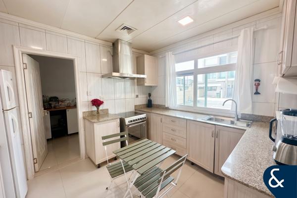 Single Row | Opposite Arbor | 4 Bed