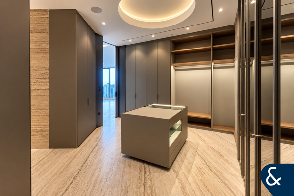 Luxury | Canal View | Burj View
