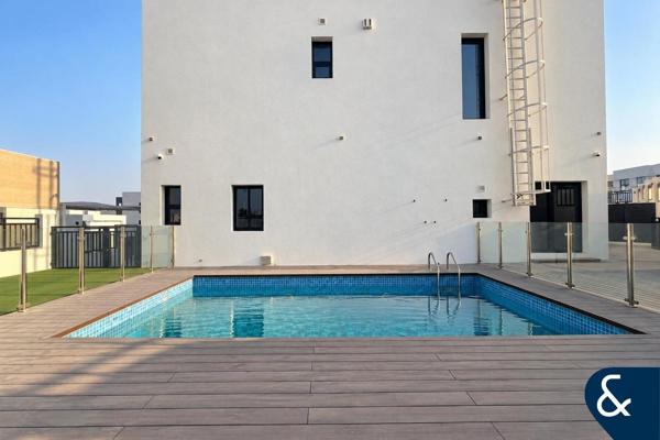 5 Bed | Vacant | Spacious | Custom