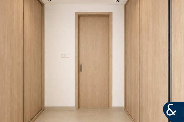 6 Bed | Vacant | Brand New | Spacious