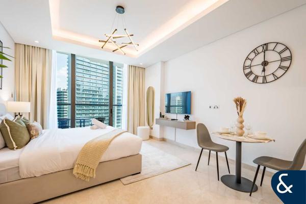 Sterling West | Studio | Vacant | High ROI