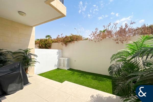Immaculate 4 Bed | Single Row | Vacant