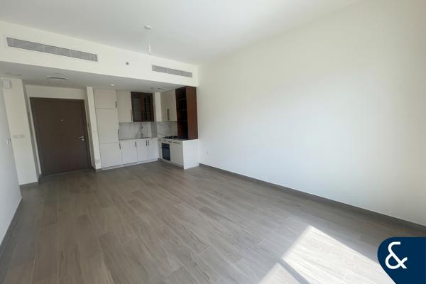 Boulevard View | Spacious | Brand New