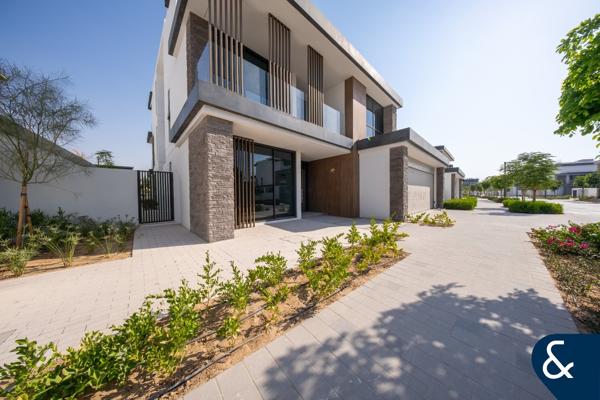 Rare PHPP | Park Backing | 5 Bed Retreat