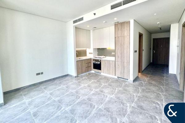 Unfurnished | Canal View | Luxury Finish