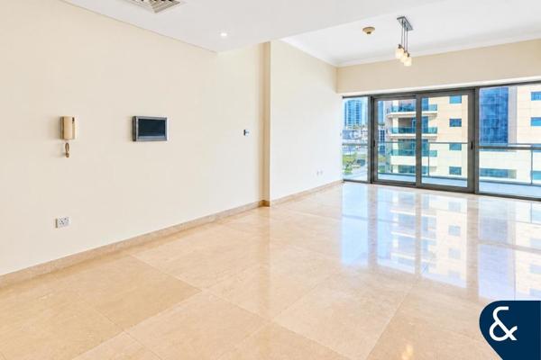 Large Layout | Marina views | Vacant now