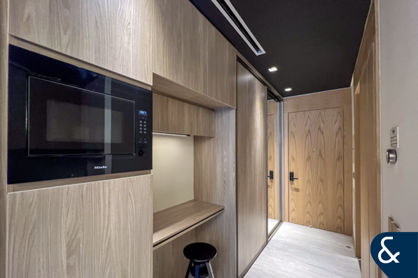 Premium Studio | Pool Access | Furnished