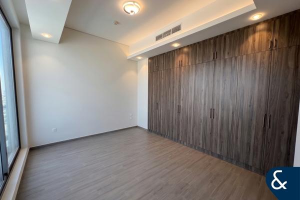 6 Bed | Private Pool | Elevator | Brand New