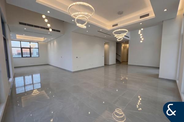 6 Bed | Private Pool | Elevator | Brand New