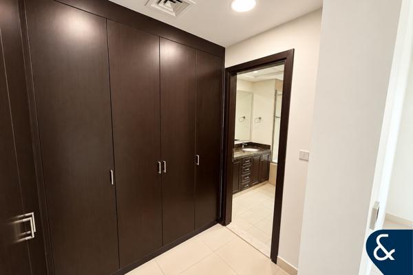 Available Now | Open-plan | Type B