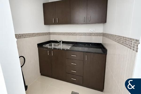 Furnished | Lake View | Executive Office