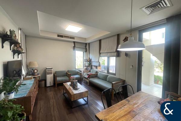 Corner Unit | Vacant On Transfer | 3 Bed