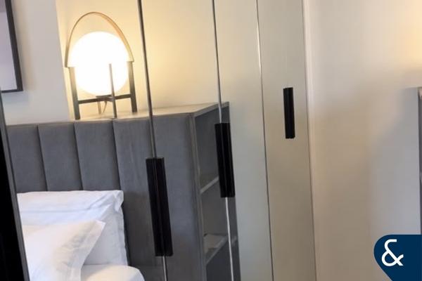 One Bedroom | Modern | Available Oct 20th