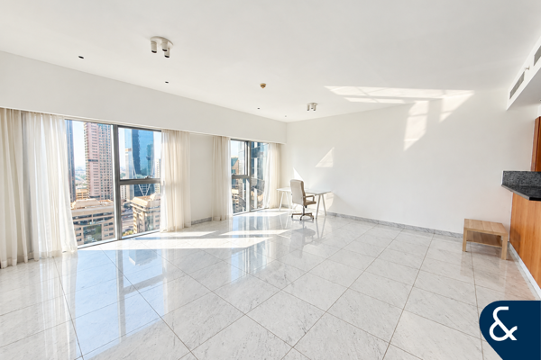AVAILABLE NOW | Partially furnished | Large